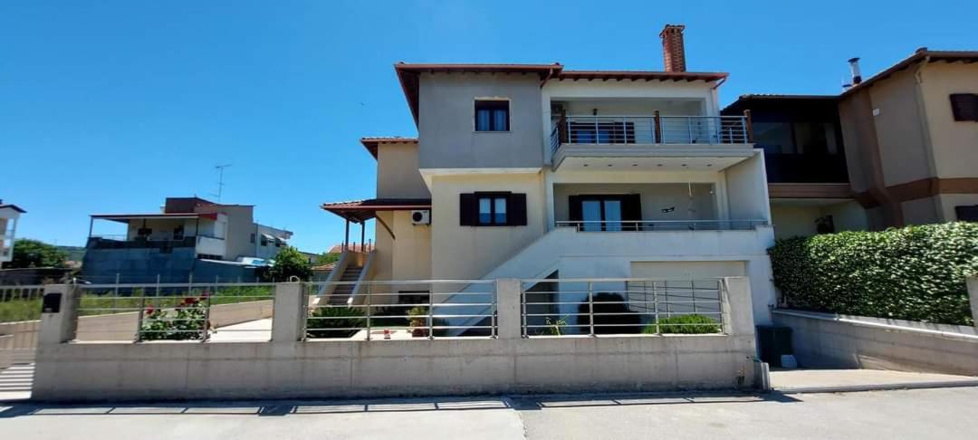Milias Apartment's Ierissos Habitación foto